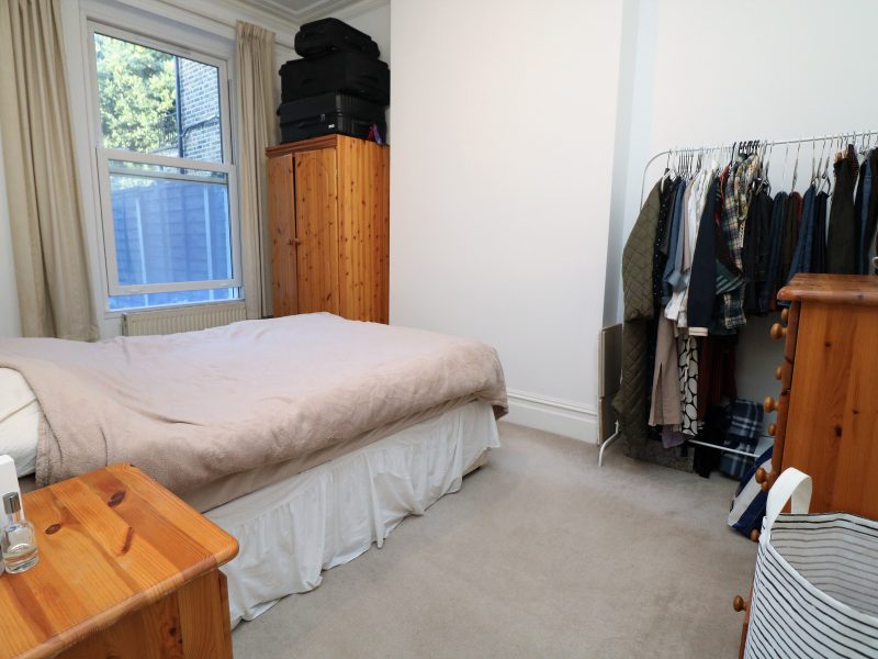 Ground floor one bedroom flat in Archway, N19. Spacious and well presented.